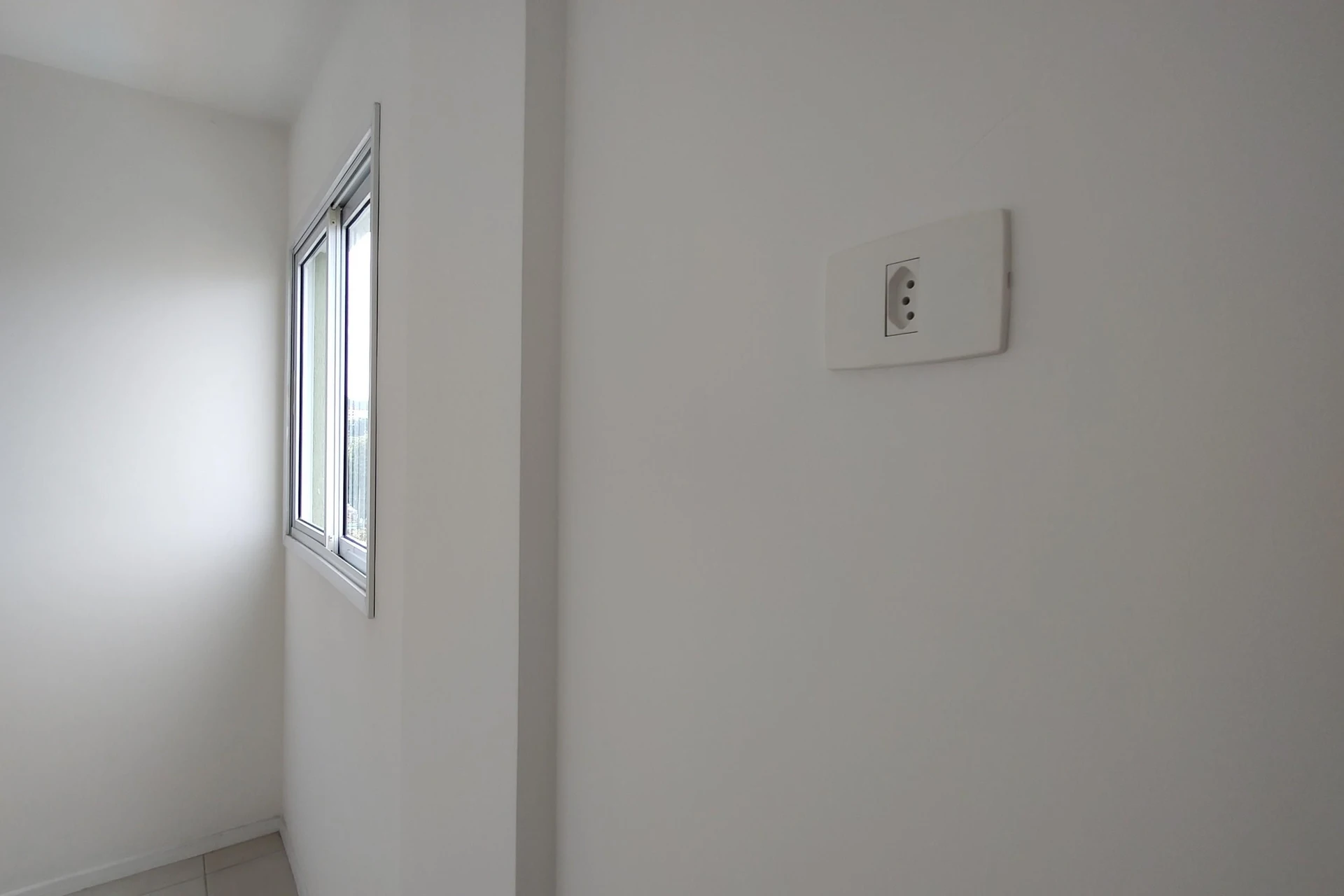 Apartamento de 2 quartos com piscina no condomínio — photo 18