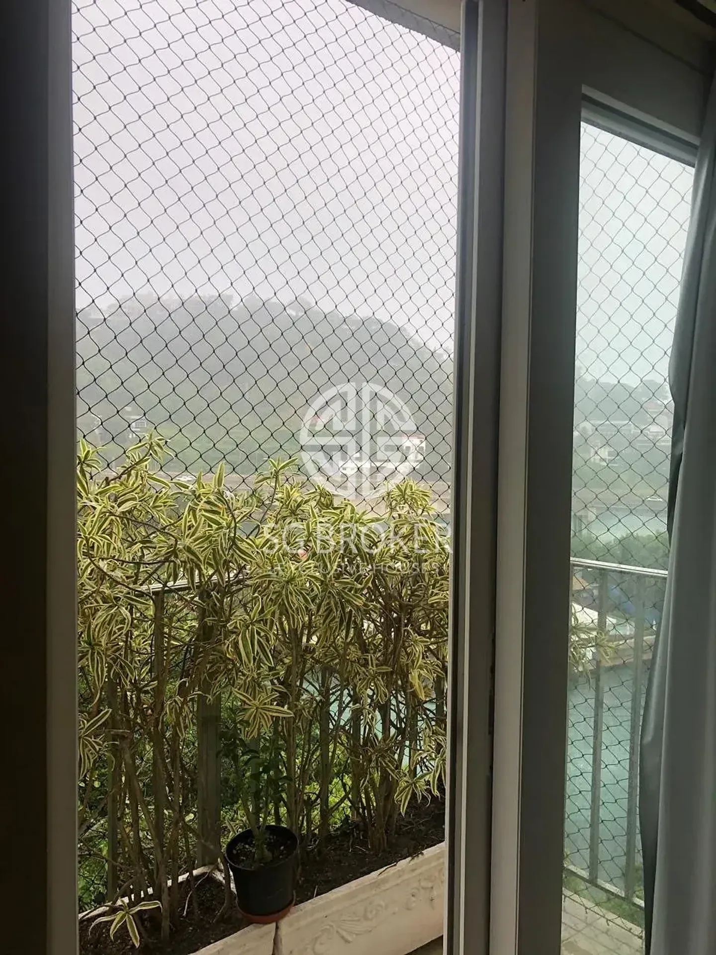 Water view in a 3-bedroom apartment, 116 m² — photo 24