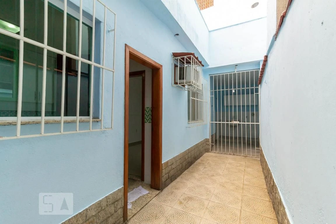 4-bedroom house with a jacuzzi in Rio de Janeiro — photo 67