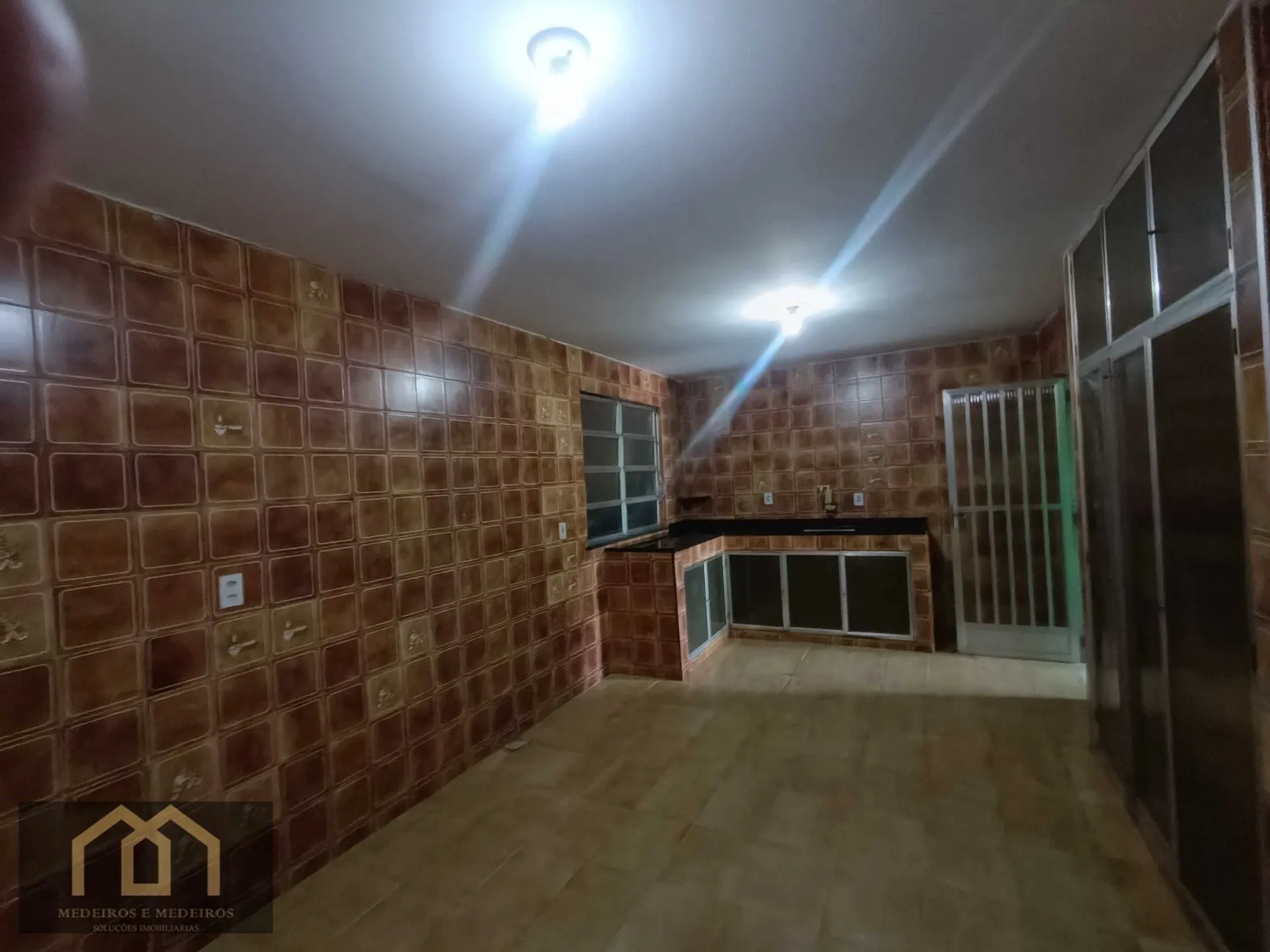 100 m² house with 2 bedrooms and gas water heating — photo 2