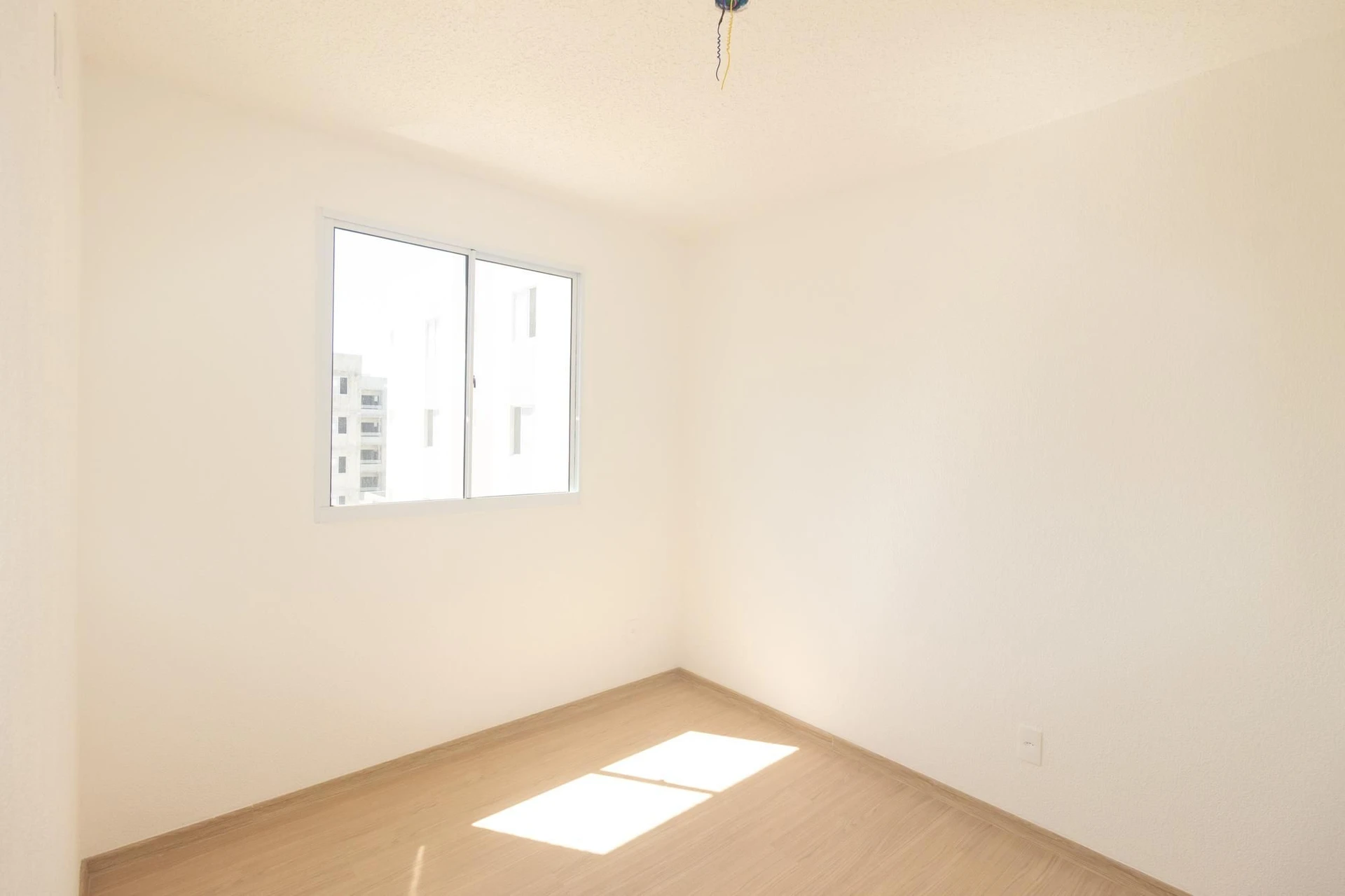 Apartamento de 2 quartos em condomínio com piscina — photo 34