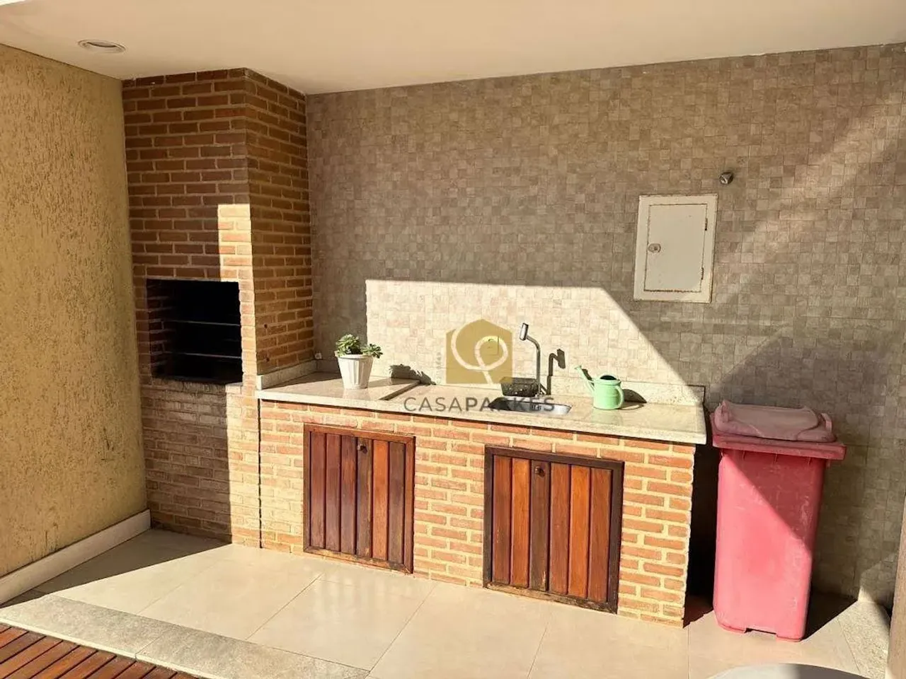 Furnished 5-bedroom house with 270 m² — photo 10