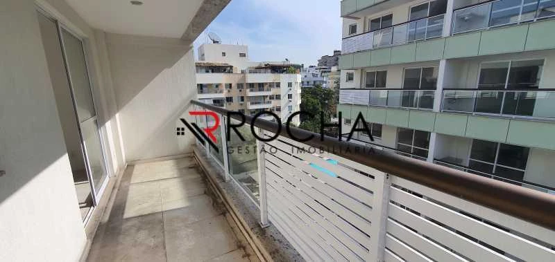 Furnished duplex penthouse with balcony and 3 en-suites — photo 24