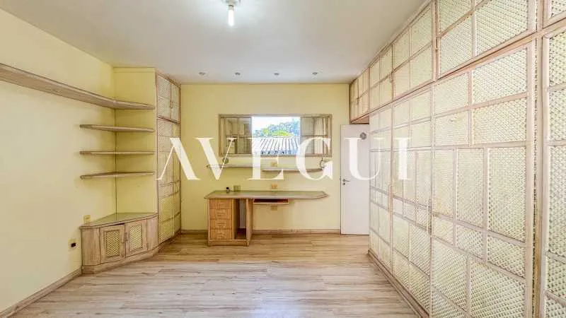 Casa sin amueblar con 4 dormitorios y 556 m² — photo 26