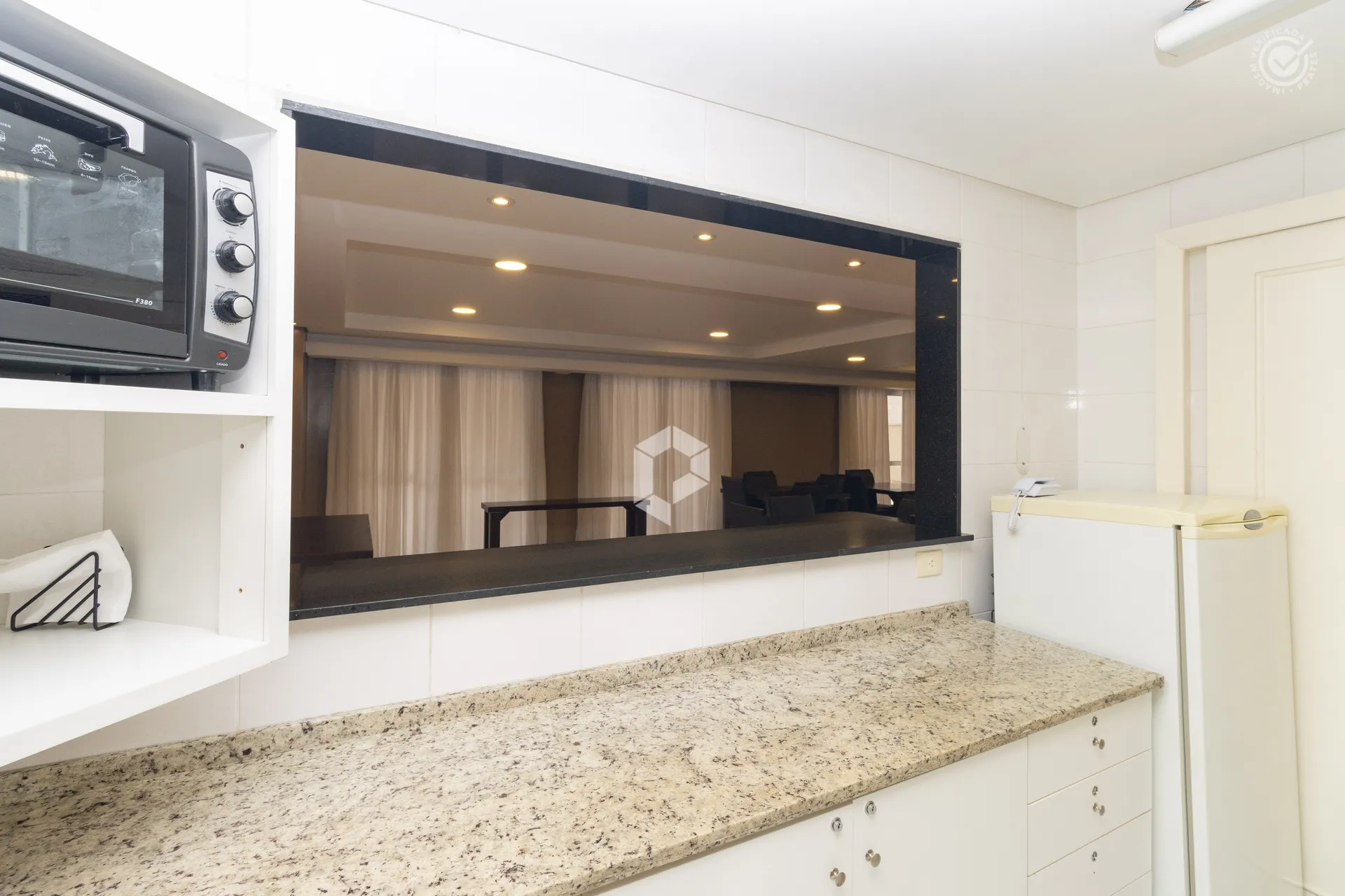 2-bedroom apartment with 137 m² and fitted kitchen cabinets — photo 26
