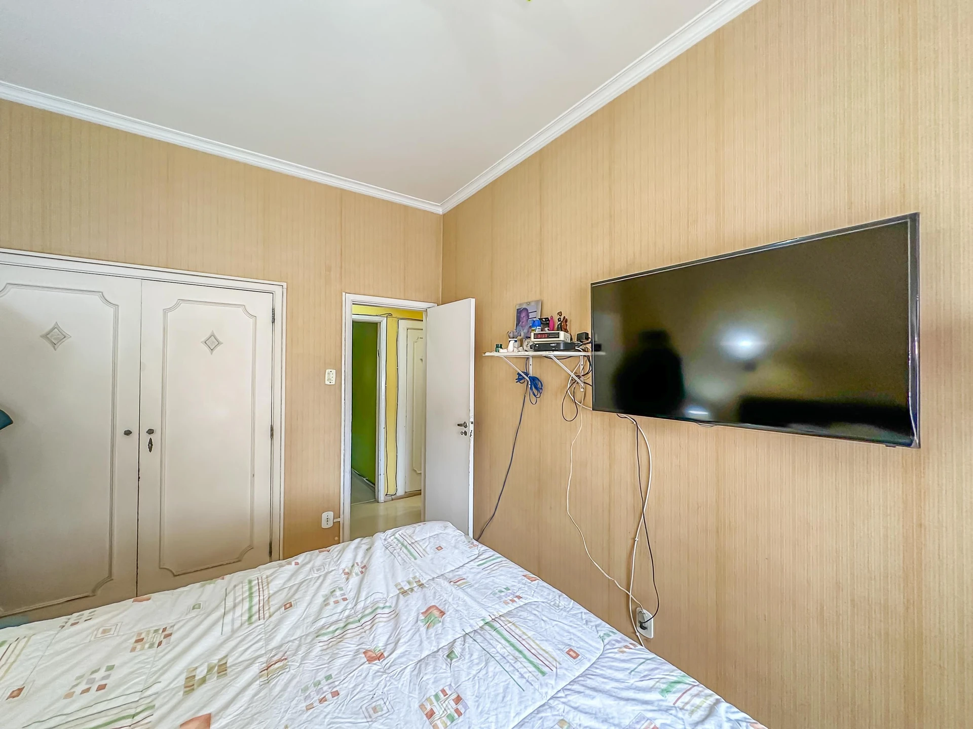Ванна та 4 спальні: квартира 206 м² — photo 40