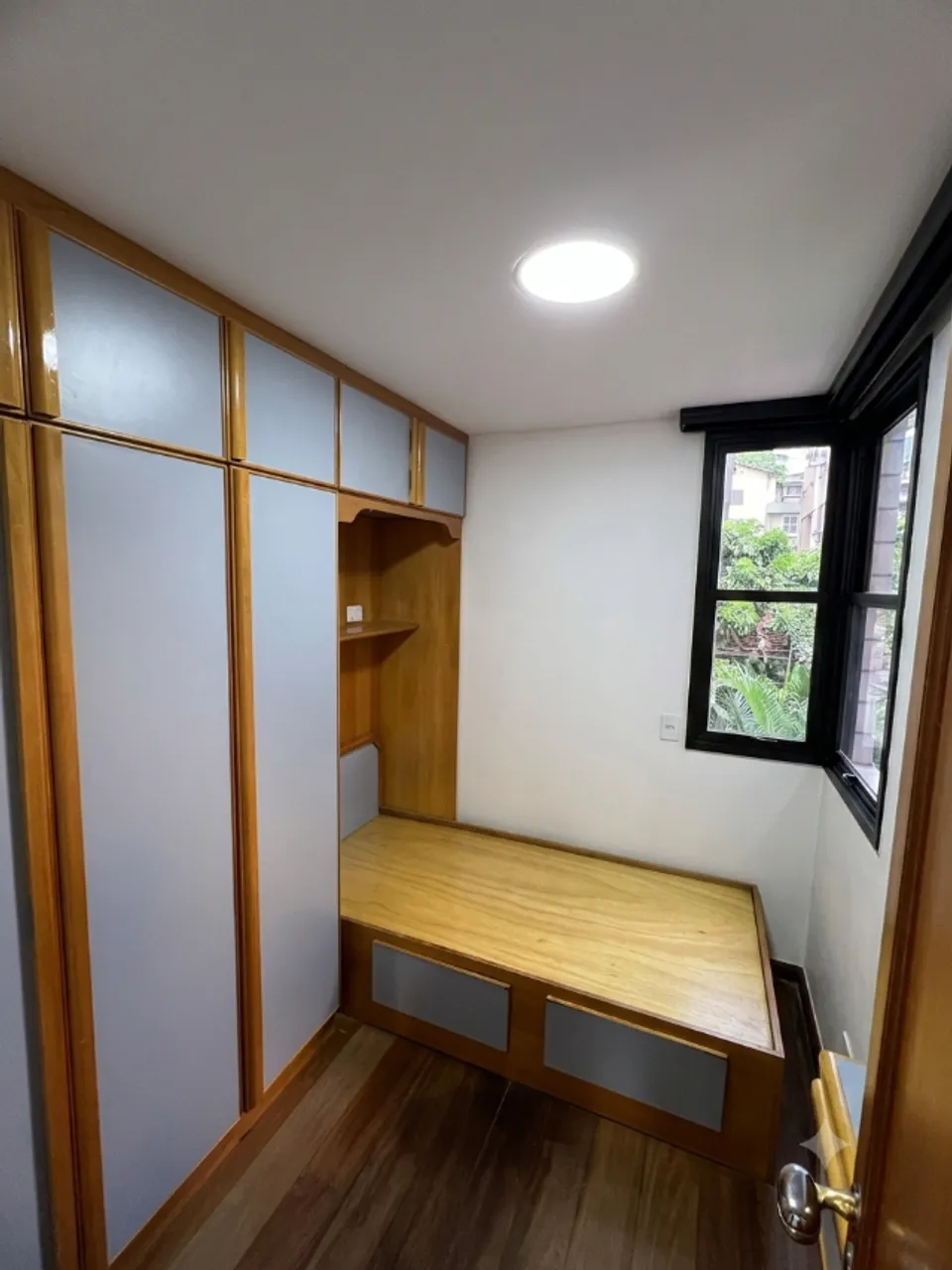 Apartamento de 3 quartos com cozinha fechada e 2 vagas — photo 7