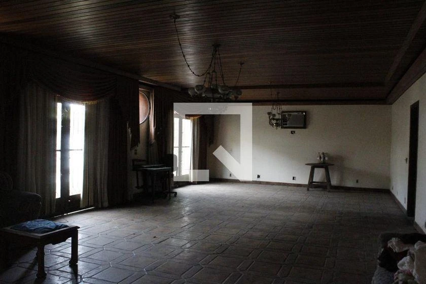 House with a balcony and 6 bedrooms plus 5 parking — photo 36