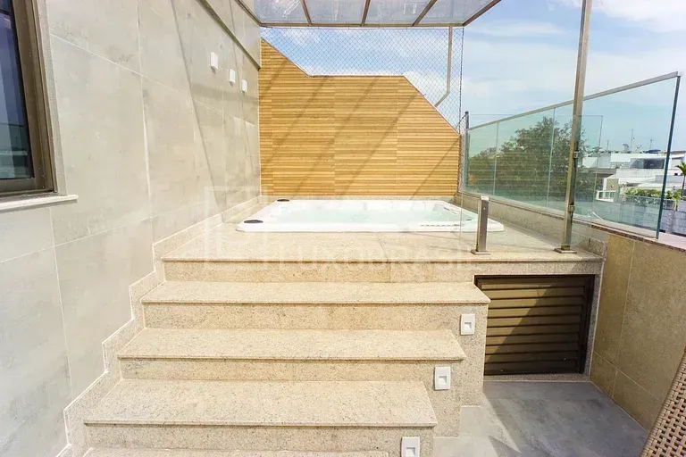 Apartamento amueblado de 360 m² con 4 suites y 6 baños — photo 41