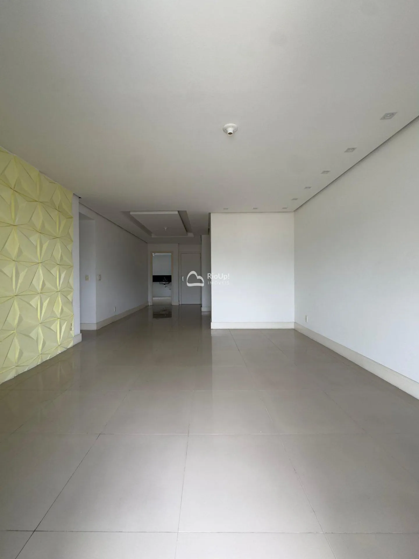 Apartment, 246 m², with a grill on the balcony — photo 3