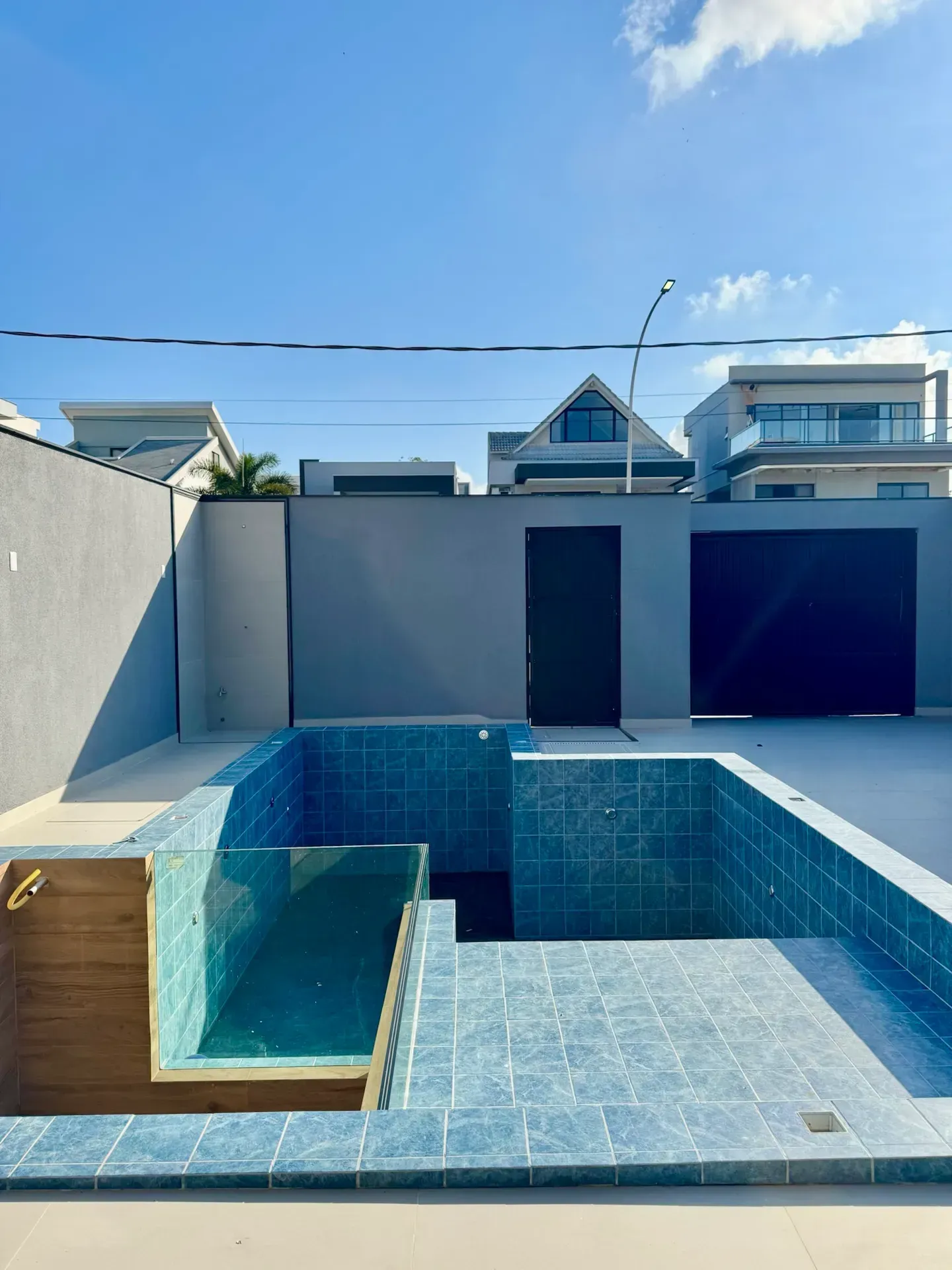 House with 5 bedrooms, 370 m² and 2 parking spots — photo 16
