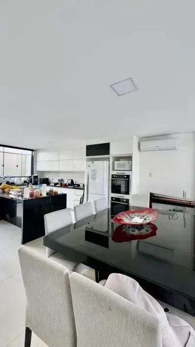 Casa com 5 suítes e piscina externa no condomínio — photo 14