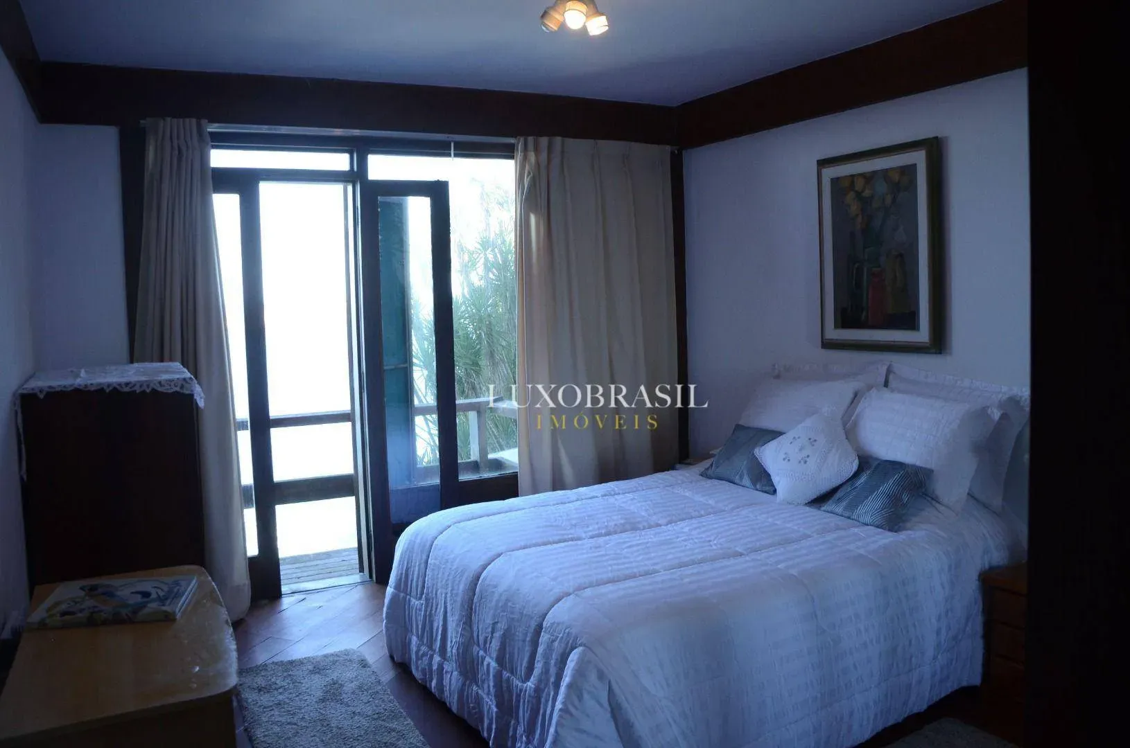 800 m² house with 5 bedrooms and 5 bathrooms — photo 12