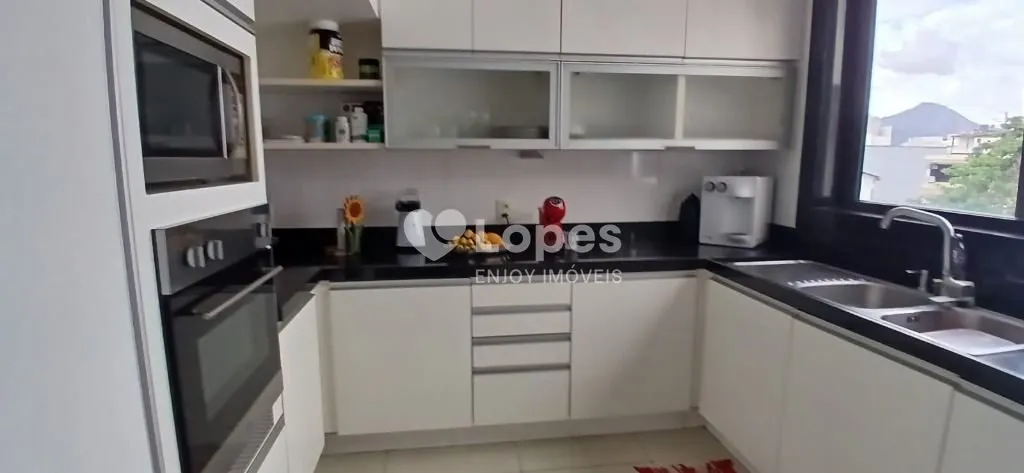 390 m² apartment with a private BBQ area — photo 17