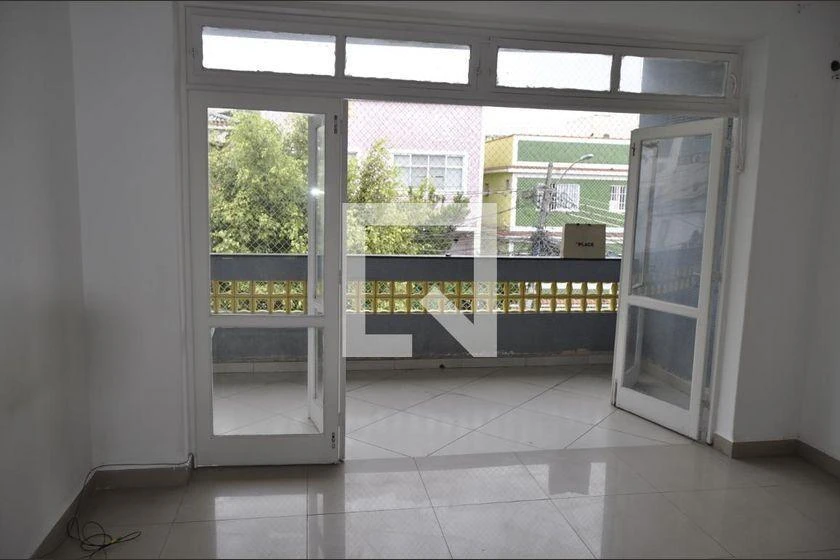 Casa para alugar com 3 quartos, varanda e 110 m² — photo 7