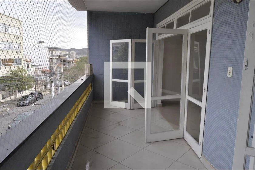 Casa para alugar com 3 quartos, varanda e 110 m² — photo 48