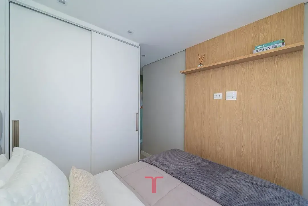 Furnished 45 m² studio with 1 bedroom and 1 bathroom — photo 13