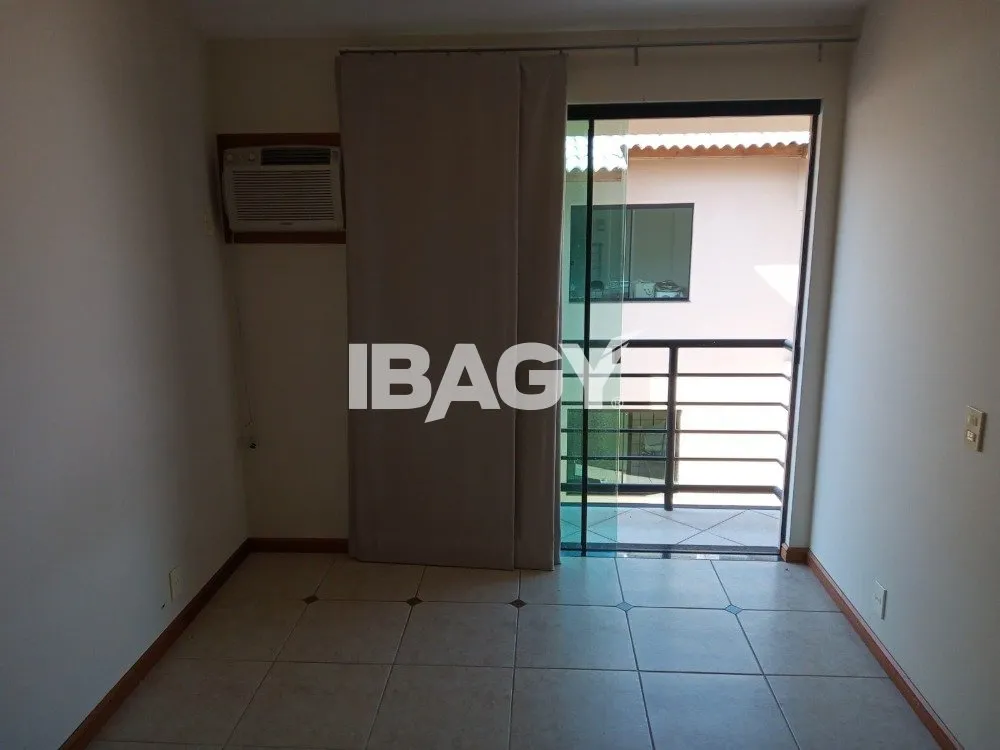 3-bedroom house with 1 suite and a separate kitchen — photo 11