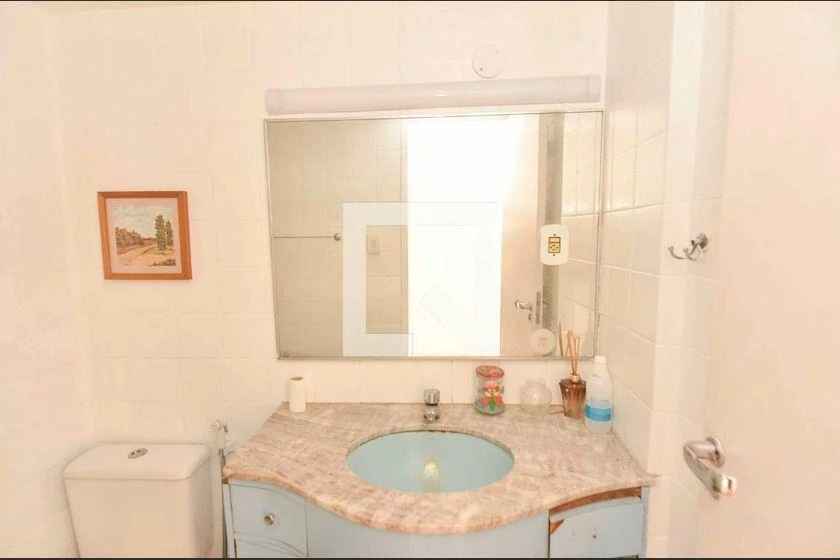 Departamento de 2 dormitorios con piso de madera o laminado — photo 30