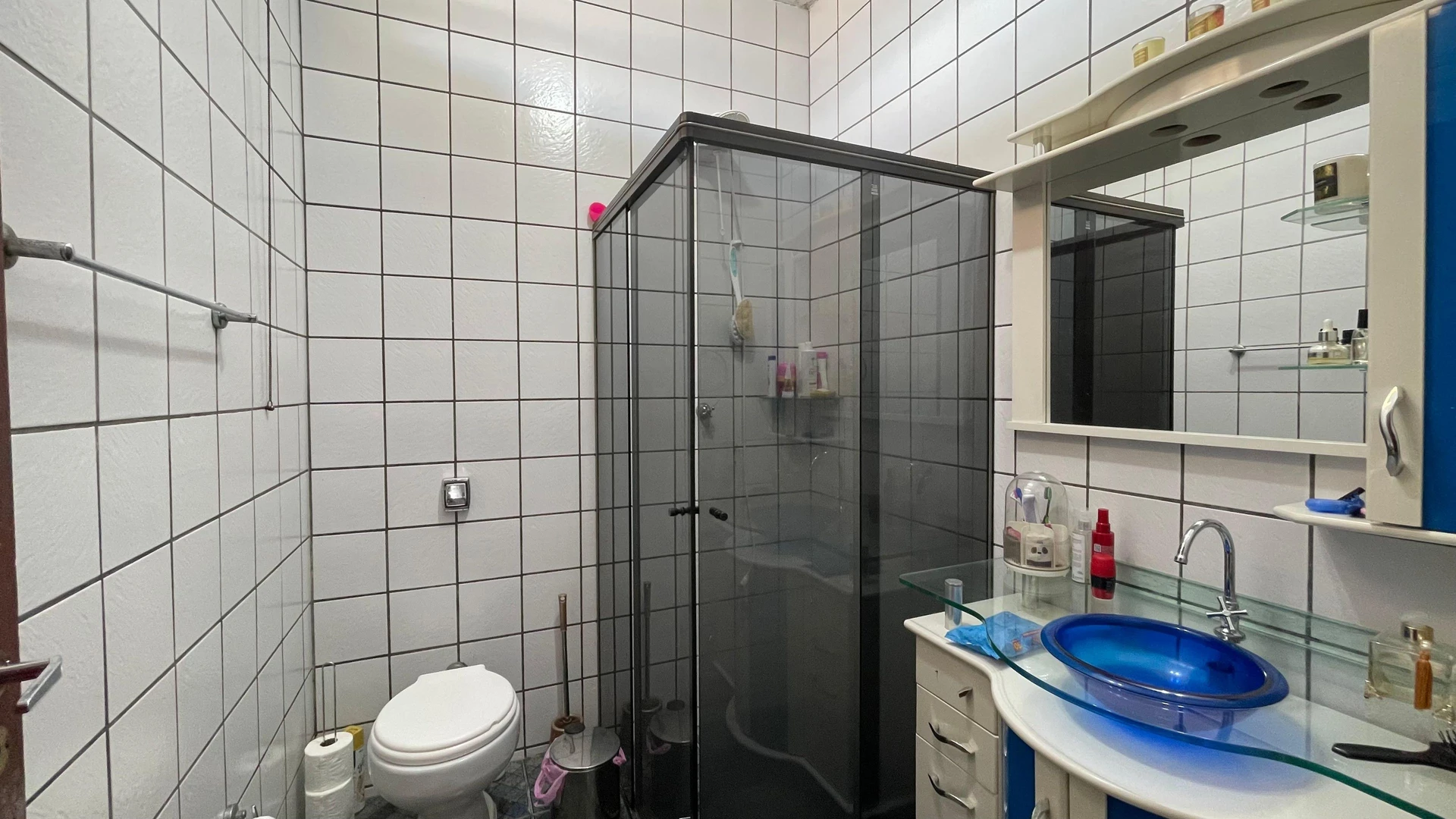 4-bedroom house with a jacuzzi — photo 28