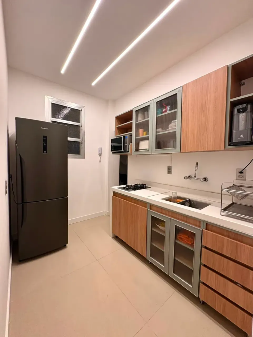 Furnished 2-bedroom apartment with 2 bathrooms — photo 5