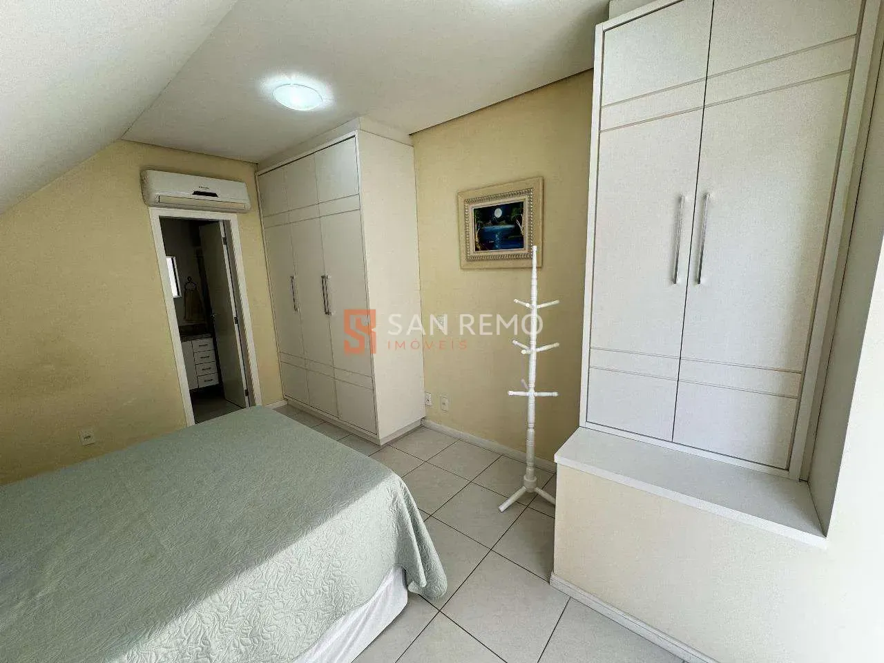 Меблированная квартира с 3 спальнями и 3 ванными при них — photo 35