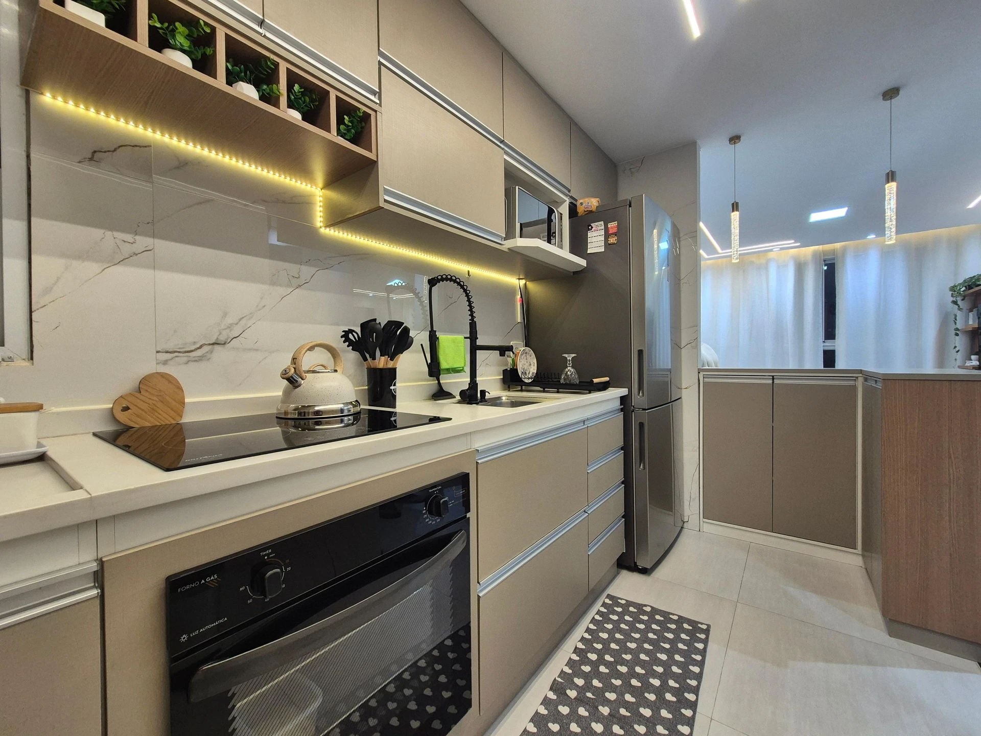 2-bedroom apartment with a washing machine — photo 11