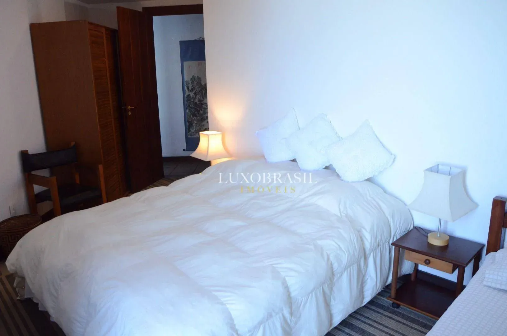 800 m² house with 5 bedrooms and 5 bathrooms — photo 39