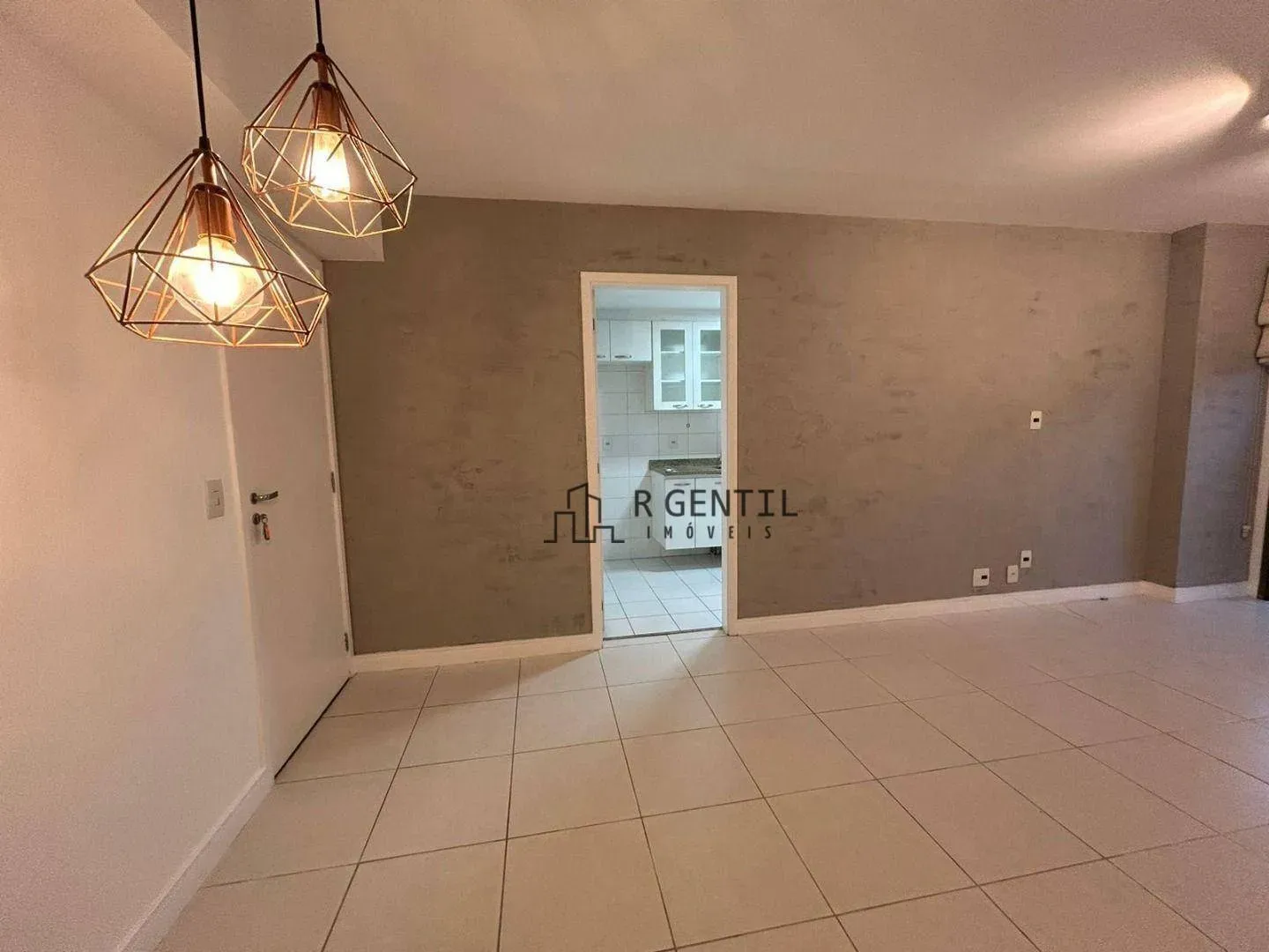 3-bedroom apartment in a building with a sauna