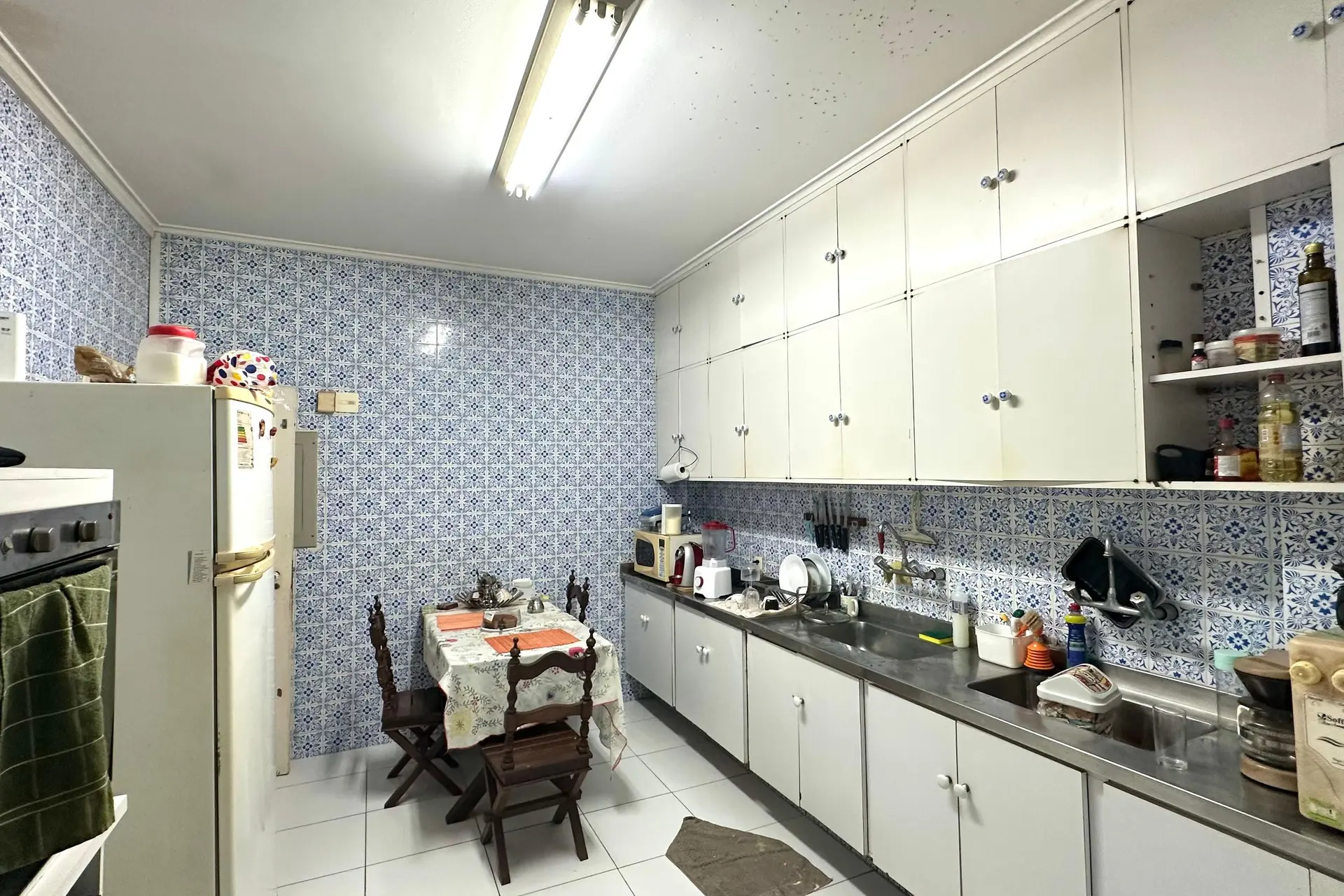 200 m² apartment with a washing machine and a home office — photo 9