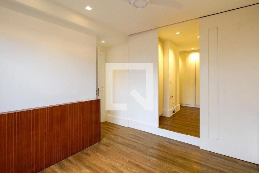 3-bedroom apartment with a home office in Rio de Janeiro — photo 12