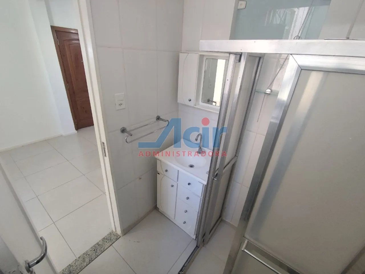 1-bedroom, 1-bath apartment with no parking — photo 6