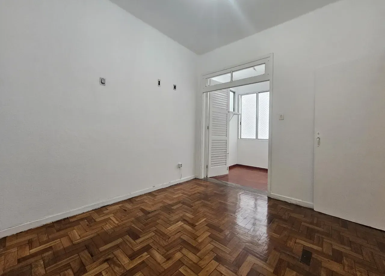 Apartamento com 2 quartos e 80 m² com chuveiro e banheira — photo 13