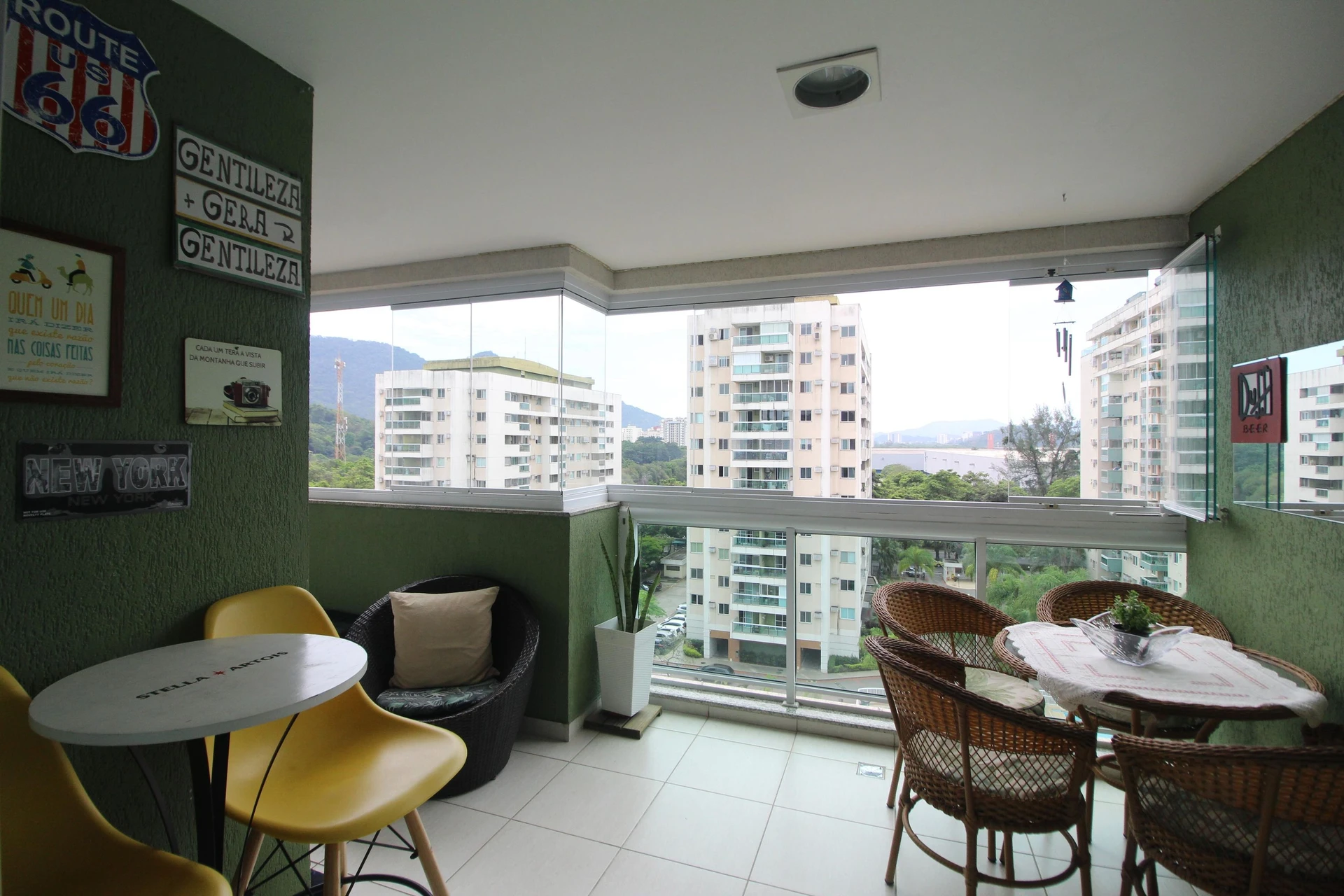 Mountain view in a 3-bedroom apartment, 90 m² — photo 5
