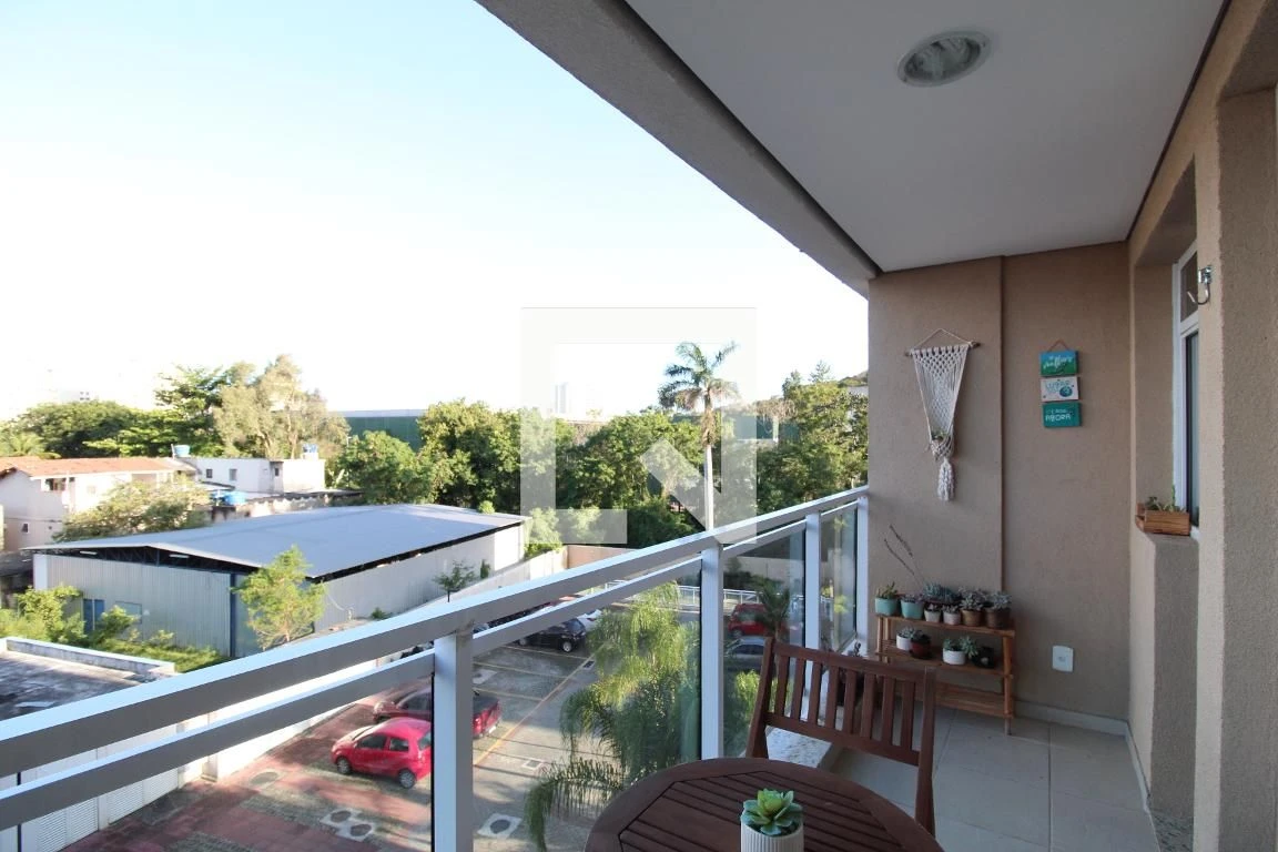 Собственный бассейн и 2 спальни: квартира 64 м² — photo 7