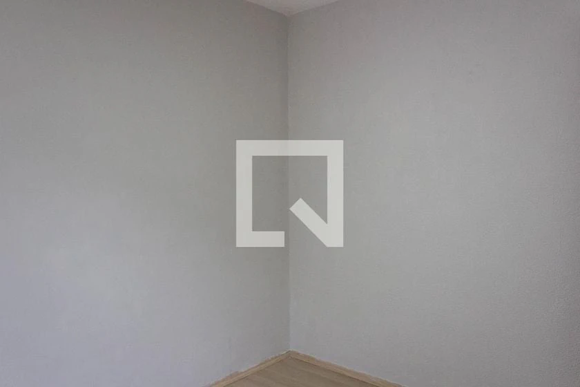 Apartamento de 2 quartos em condomínio com piscina — photo 17