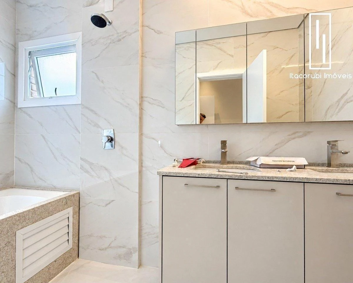 Apartment, 134 m², with a bathtub — photo 16