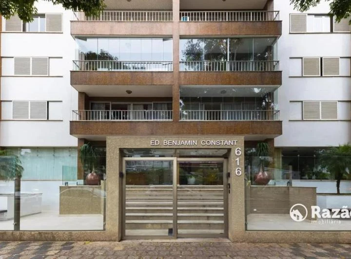 Apartamento de 199 m² com 3 quartos e sacada — photo 7