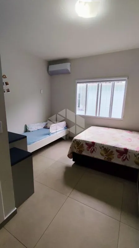 Lavadora y 2 dormitorios: casa de 84 m² — photo 8