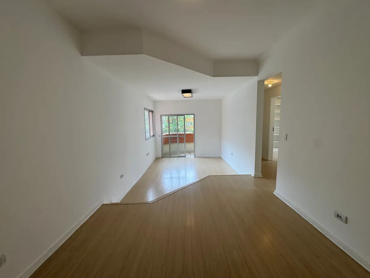 Home office in a 3-bedroom apartment, 120 m² — photo 20