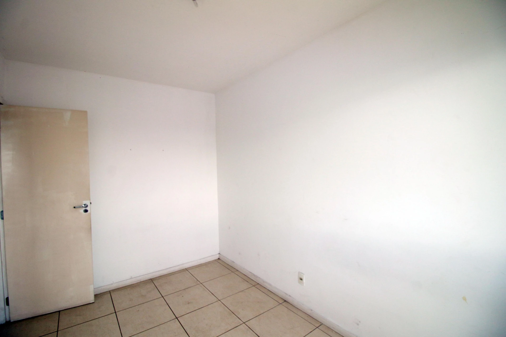 Rental apartment with 2 bedrooms and a balcony — photo 23