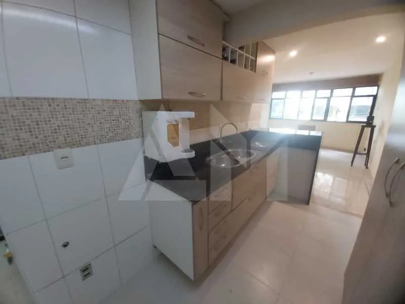 Apartamento de 3 quartos com banheira, Tijuca