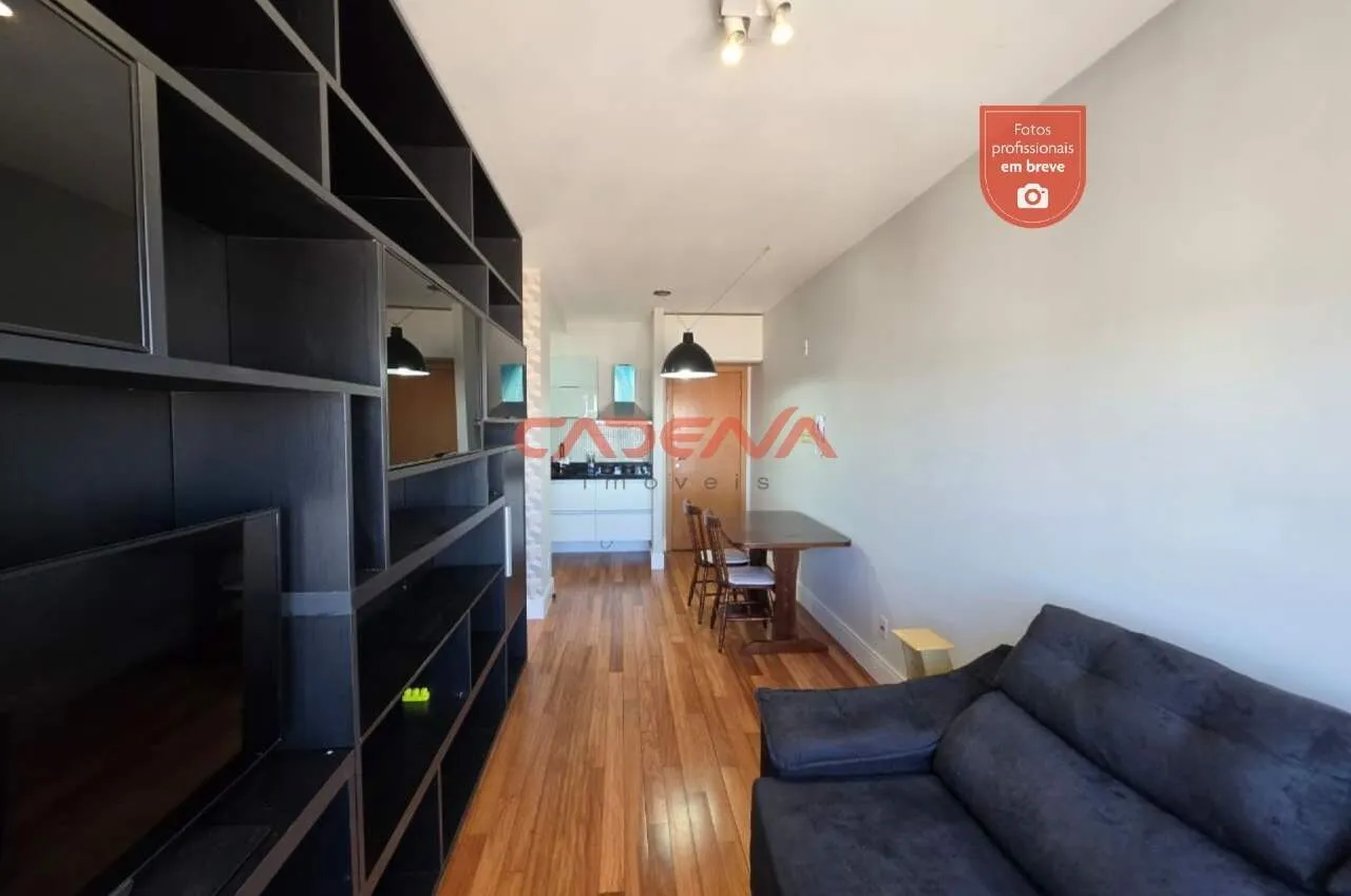 Furnished 1-bedroom apartment with open-plan kitchen — photo 8