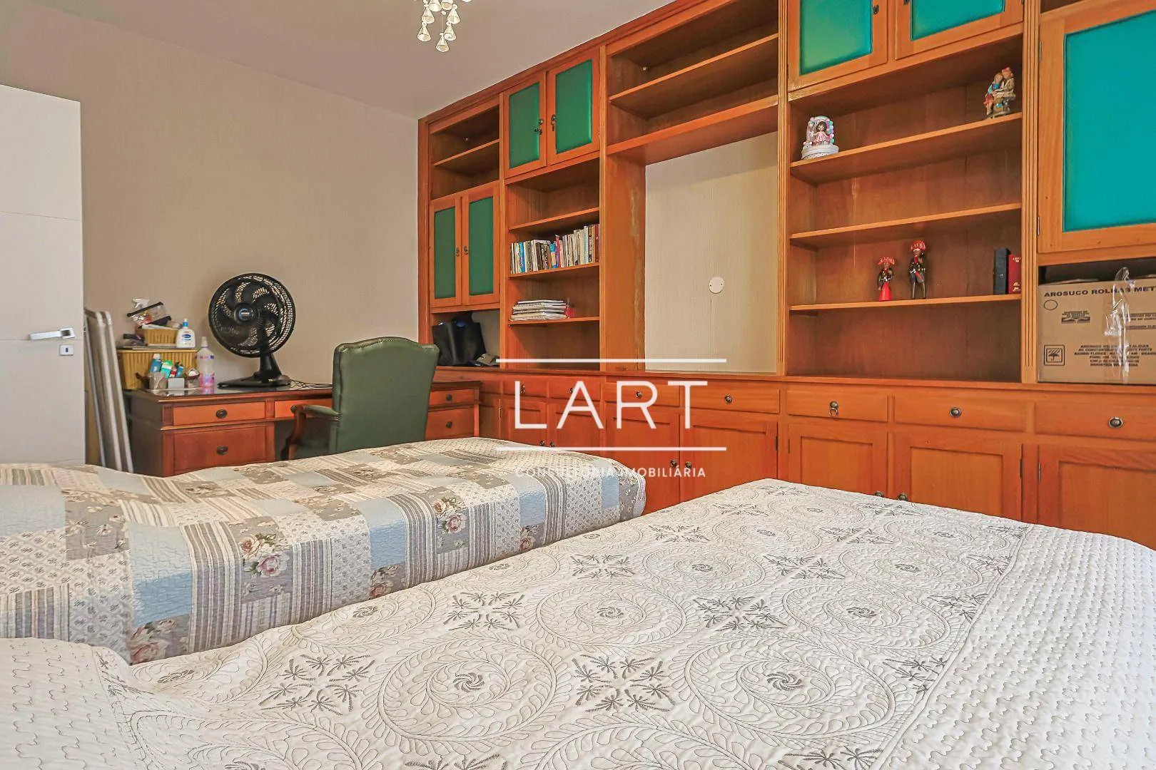 Apartamento com 4 dormitórios e 350 m²; área social ampla — photo 21
