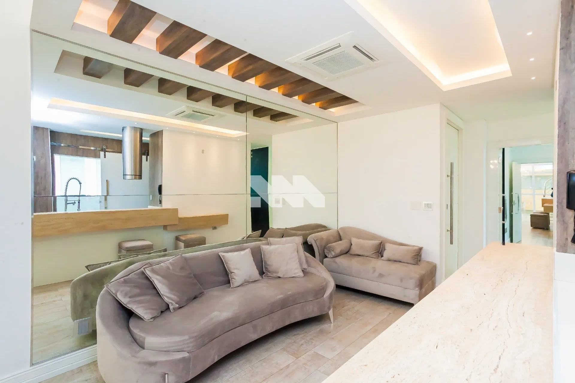 Furnished 154 m² apartment on the 9th floor — photo 28
