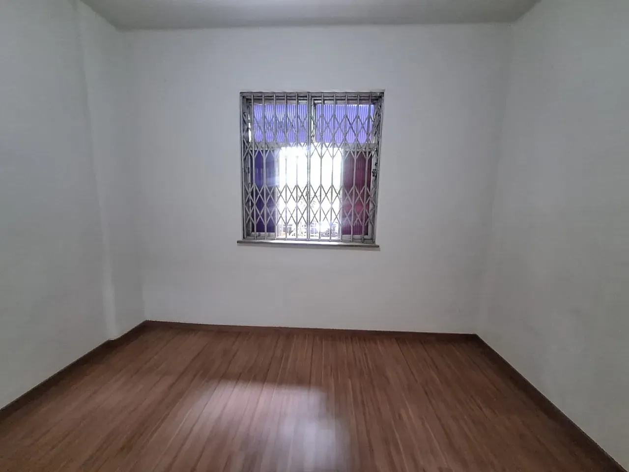 Apartment on the 1st floor with wood or laminate floors — photo 29