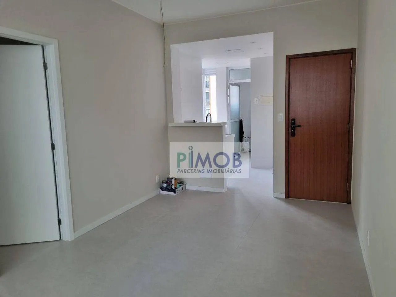 2-bedroom apartment with open-plan gas kitchen — photo 17