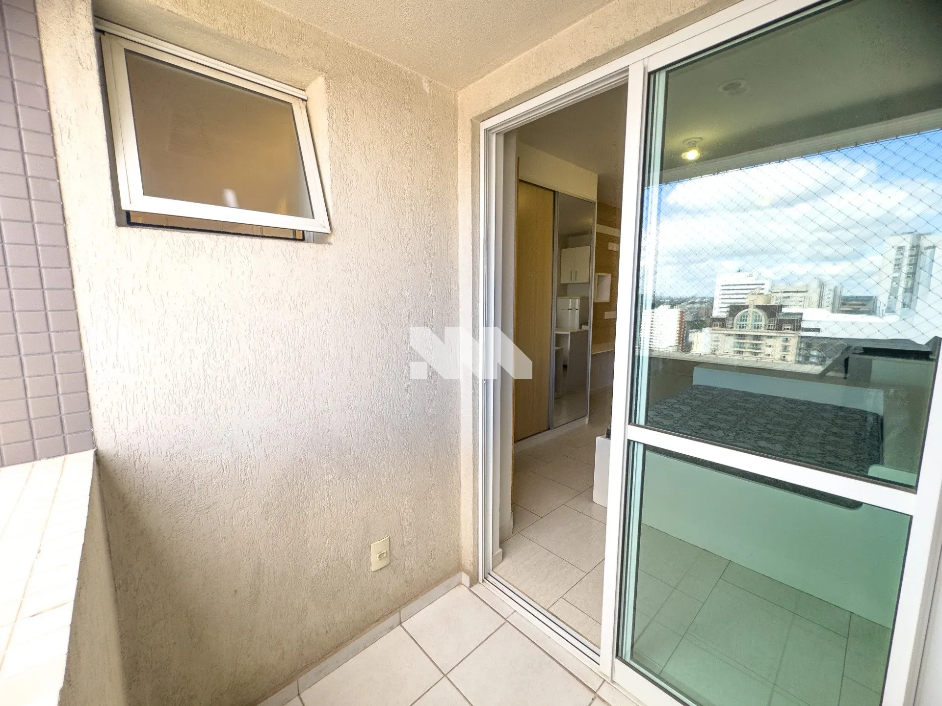 1-bedroom apartment with balcony and open-plan kitchen — photo 21