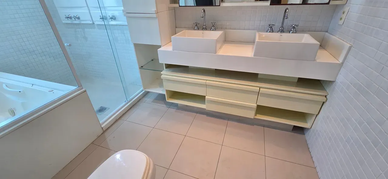 Apartamento de 4 suítes com 234 m² e 3 vagas no 4º andar — photo 20