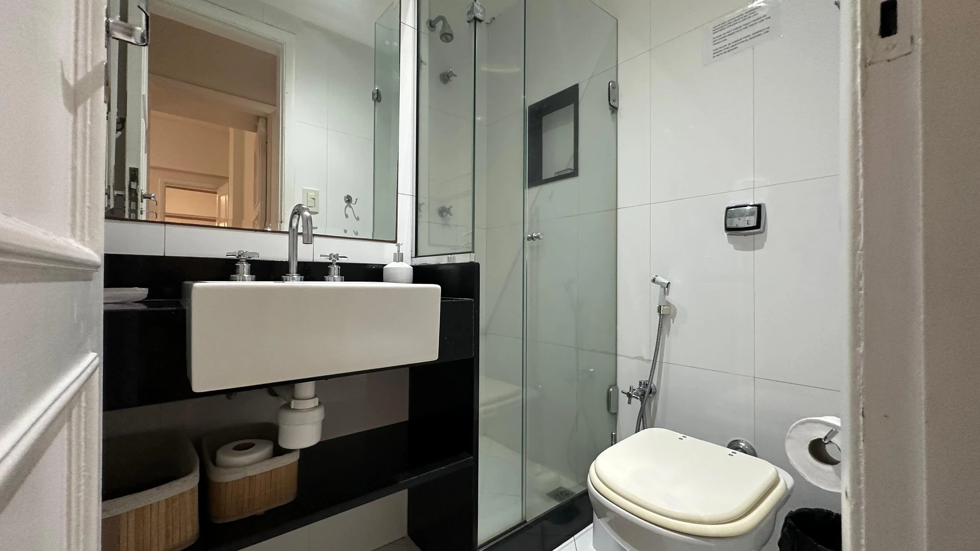 Apartamento mobiliado com 3 quartos e fogão a gás — photo 34